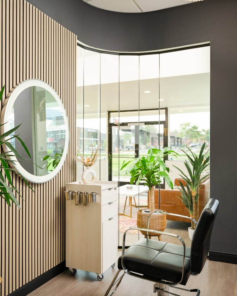 A hairstylist's suite